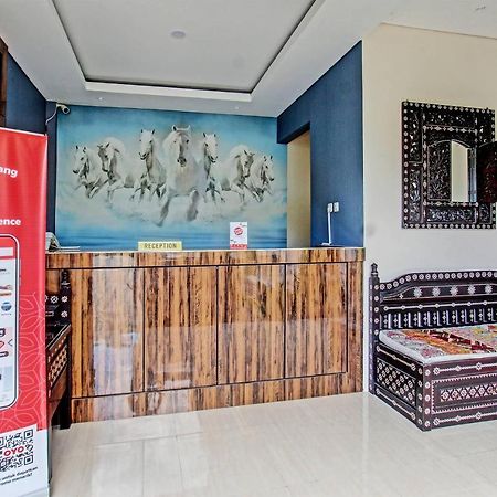Capital O 91384 Rintaka Residence Senggigi Ngoại thất bức ảnh